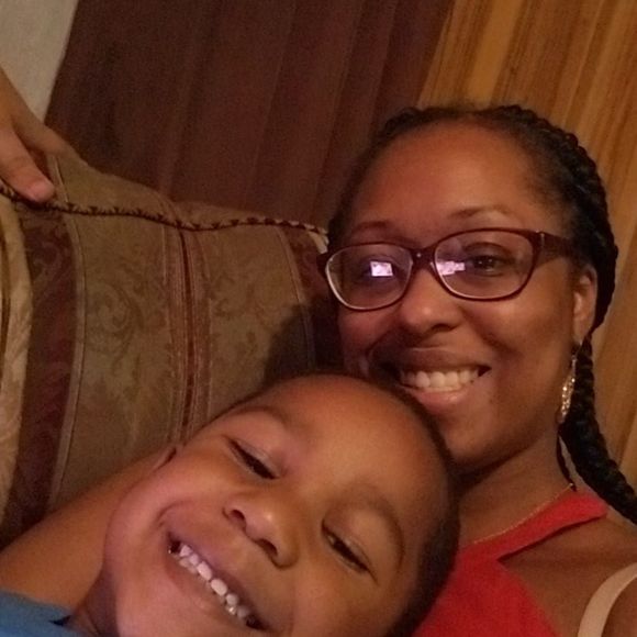 Meet your Posher, Jemelia - Picture 1 of 1